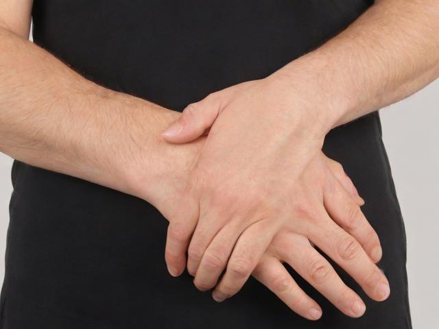开封手术治疗腋臭靠谱吗？深度解析腋臭手术的3大关键问题
